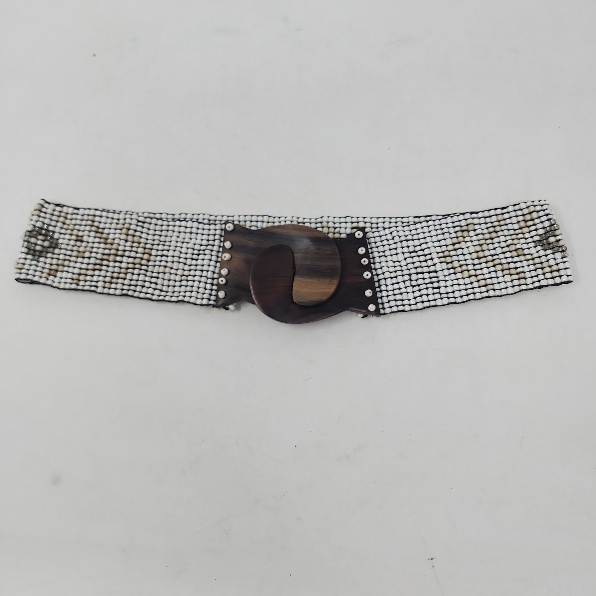 White Tribal beaded belt – Uniqueboutiqueimports display picture 1